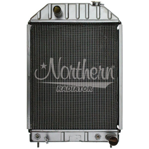 Tractor Ford/New Holland 7500 Radiator NVBE9NN8005BA